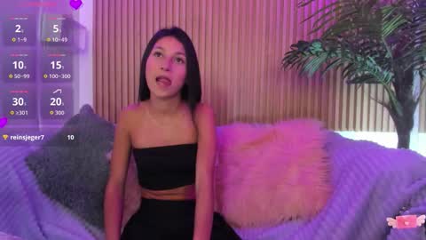 emma_rousse_ws online show from October 17, 2025, 11:57 am