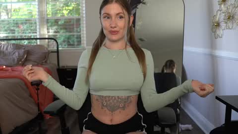 Emma Ruby online show from February 7, 2026, 6:00 pm