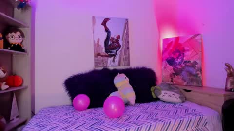 Snapshot of emma_soffia chatting on November 26, 2025, 5:36 pm EMMA online show from November 26, 2025, 5:36 pm