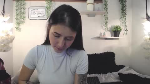 Emma Black online show from March 5, 2026, 7:10 pm