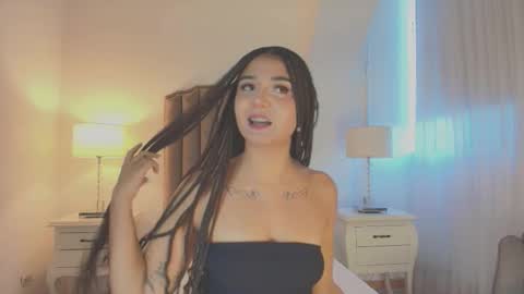 Ema online show from November 18, 2025, 11:58 am