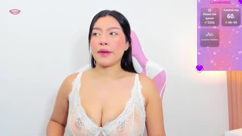   online show from December 4, 2025, 11:52 am