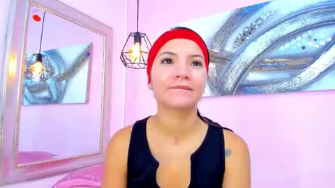 Snapshot of emmaa_sandoval chatting on November 9, 2025, 3:10 pm Emma online show from November 9, 2025, 3:10 pm