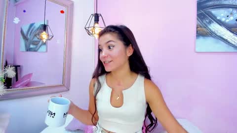 Snapshot of emmaa_sandoval chatting on November 21, 2025, 8:18 pm Emma online show from November 21, 2025, 8:18 pm