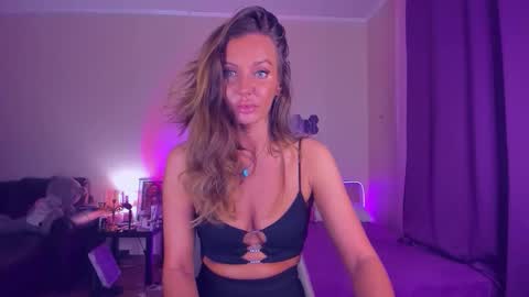 Emma online show from October 5, 2025, 12:47 pm