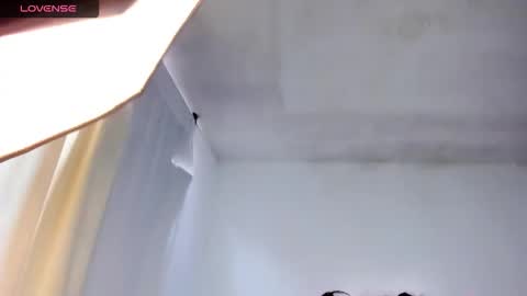 modelo independente online show from February 3, 2026, 10:26 pm