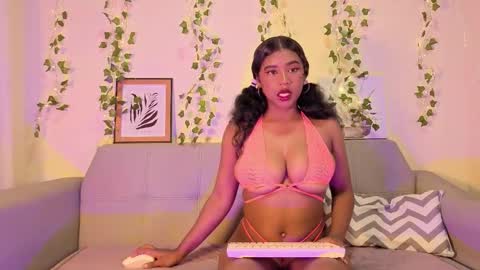 Emma online show from September 28, 2025, 1:44 am