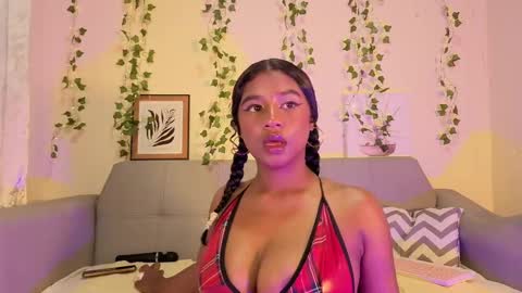 Emma online show from October 10, 2025, 1:37 am