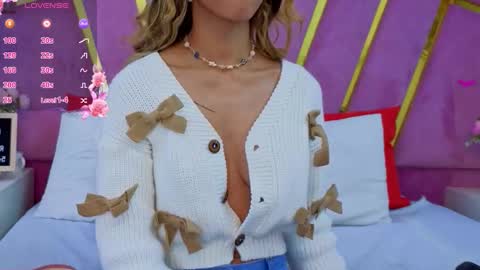 emma cortez online show from November 19, 2025, 11:43 am