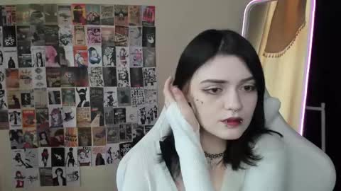 Emma online show from November 15, 2025, 7:38 am