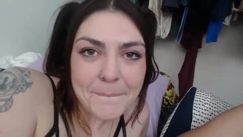 Emma and Ali Gettin Freakyy online show from February 16, 2025, 12:41 am