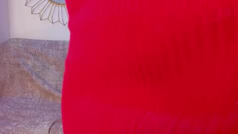 Emma Duque online show from October 31, 2025, 10:11 pm