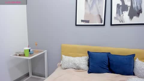 Emma 3 online show from February 4, 2026, 1:44 am