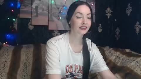 Snapshot of emmagoldx chatting on February 19, 2025, 5:06 pm EmmaGoldX online show from February 19, 2025, 5:06 pm