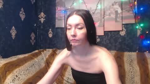 Snapshot of emmagoldx chatting on March 6, 2025, 9:47 am EmmaGoldX online show from March 6, 2025, 9:47 am