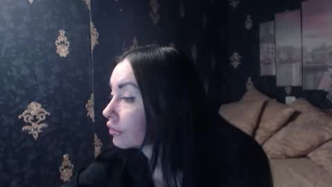 Snapshot of emmagoldx chatting on January 7, 2026, 10:40 am EmmaGoldX online show from January 7, 2026, 10:40 am