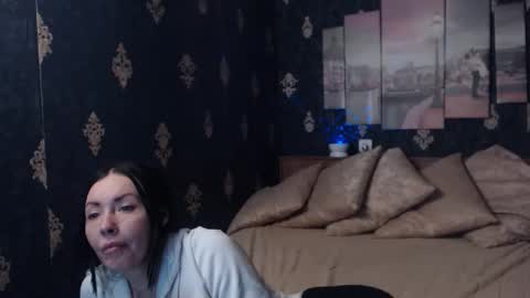 Snapshot of emmagoldx chatting on February 1, 2026, 8:51 pm EmmaGoldX online show from February 1, 2026, 8:51 pm