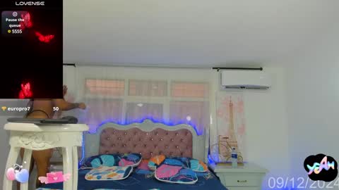 Snapshot of emmahills_sex chatting on December 9, 2024, 1:13 pm Emma online show from December 9, 2024, 1:13 pm