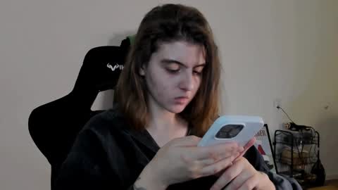 Emma online show from December 21, 2024, 8:43 pm