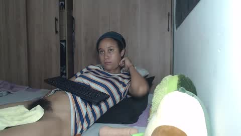 Snapshot of emmasweet95 chatting on December 29, 2024, 11:07 am emmasweet95 online show from December 29, 2024, 11:07 am