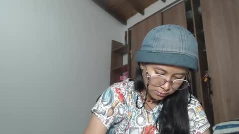 Snapshot of emmasweet95 chatting on January 23, 2025, 6:17 am emmasweet95 online show from January 23, 2025, 6:17 am