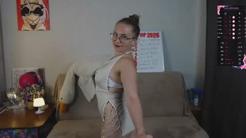 Mia online show from July 29, 2026, 3:10 pm