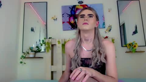 emmavegas19 online show from January 13, 2025, 6:59 pm