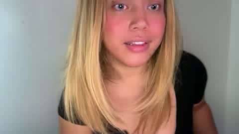 YourDreamGirl Emma  online show from February 4, 2026, 12:11 pm