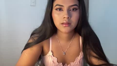 Snapshot of emmie_sc chatting on October 14, 2025, 7:36 pm Emmie online show from October 14, 2025, 7:36 pm