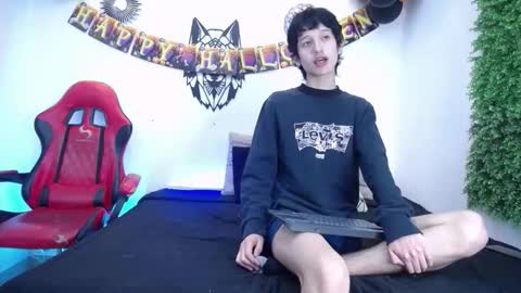 Snapshot of emmo_boy chatting on October 29, 2025, 12:51 pm SERGIO online show from October 29, 2025, 12:51 pm