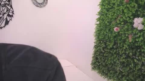 Snapshot of emmo_boy chatting on November 3, 2025, 12:39 pm SERGIO online show from November 3, 2025, 12:39 pm