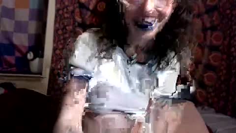 Snapshot of emmsayshi chatting on February 12, 2026, 6:52 am Emm online show from February 12, 2026, 6:52 am