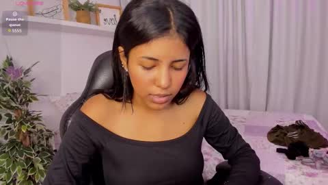 Snapshot of emmy_heart7 chatting on September 16, 2025, 3:29 am Emmy Heart online show from September 16, 2025, 3:29 am