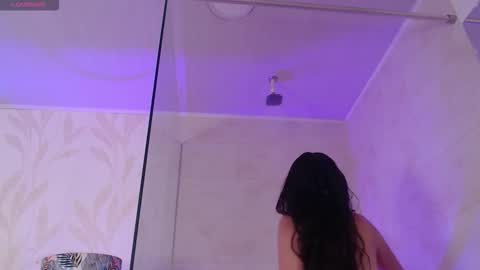 Emmy online show from November 18, 2025, 11:47 am