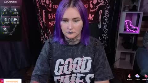 Emmy Bright     50  online show from September 17, 2025, 5:58 pm