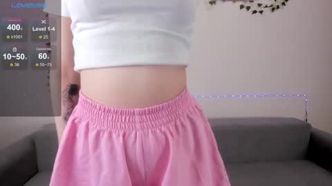 emmyflower online show from February 11, 2025, 5:40 pm