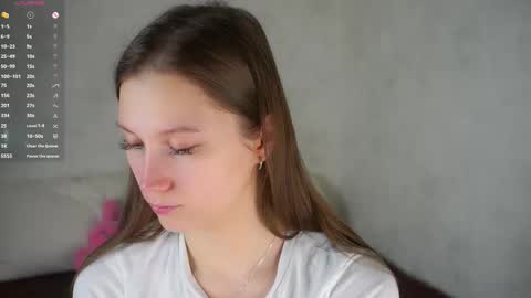 Snapshot of emmyleri chatting on February 4, 2026, 1:11 am Emmy online show from February 4, 2026, 1:11 am