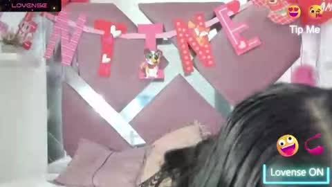 Snapshot of emmymiller1 chatting on February 27, 2025, 8:53 pm emmymiller1 online show from February 27, 2025, 8:53 pm