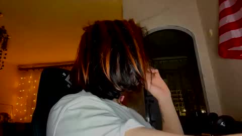 Amur online show from December 22, 2025, 9:12 pm