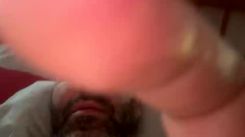 Snapshot of emoney04 chatting on October 25, 2025, 4:24 pm emoney04 online show from October 25, 2025, 4:24 pm