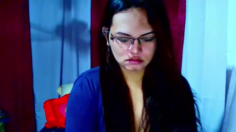 Snapshot of empressrheo chatting on October 16, 2025, 3:07 am empressrheo online show from October 16, 2025, 3:07 am