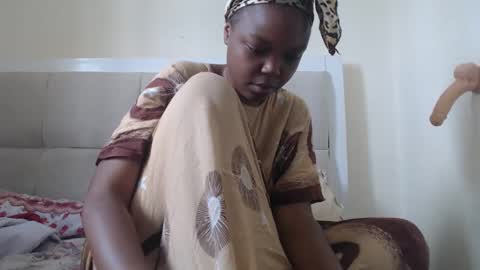 empress online show from December 16, 2025, 7:24 am