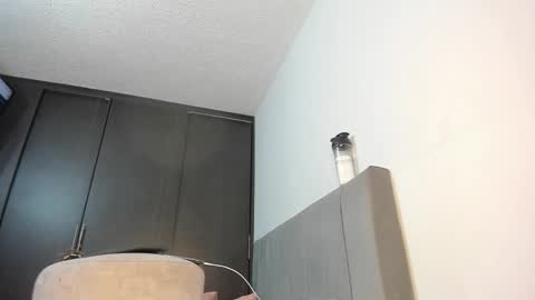 Snapshot of emy_collyns chatting on February 8, 2026, 2:15 am emily collyns online show from February 8, 2026, 2:15 am