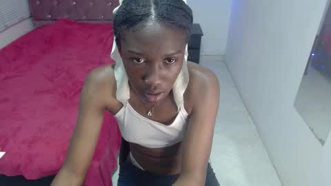 emyfuckhard online show from November 19, 2025, 12:49 pm