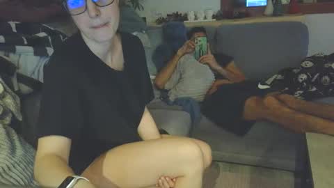 emyxxl online show from January 8, 2026, 1:41 am