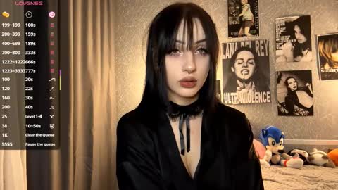 Snapshot of enasmelko chatting on November 26, 2025, 8:21 pm Amelia online show from November 26, 2025, 8:21 pm