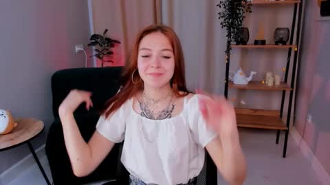 Snapshot of enchanted_bella chatting on October 16, 2025, 1:56 pm enchanted_bella online show from October 16, 2025, 1:56 pm