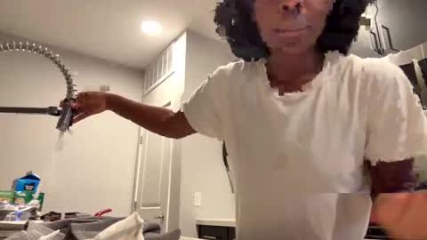 Snapshot of enchantressanon chatting on February 9, 2026, 5:44 am Enchantress online show from February 9, 2026, 5:44 am