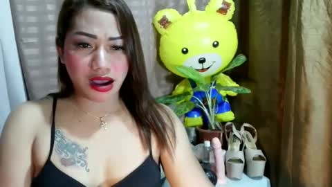 Jeniegh online show from April 1, 2026, 9:32 am