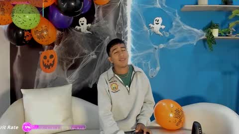 Ender online show from October 15, 2025, 1:44 pm